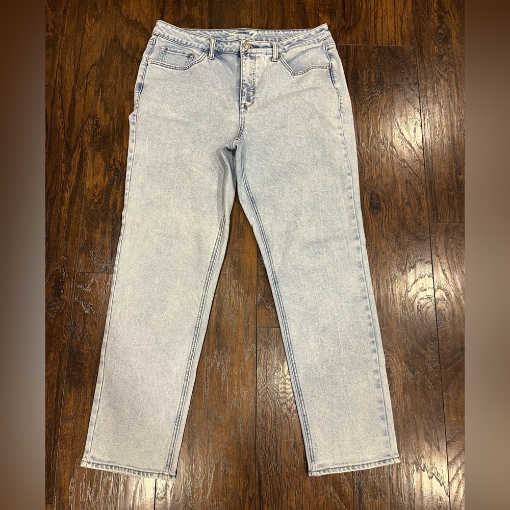 Seven7 Light Blue Denim Jeans